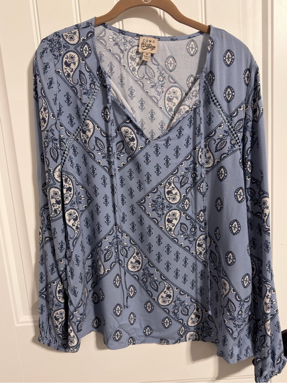 Como Vintage Long Sleeve Boho Paisley Print Blouse. Size M